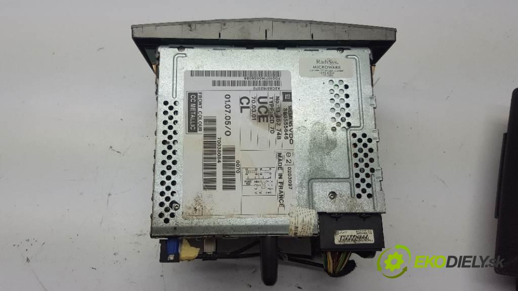 OPEL ZAFIRA B 2007 88kW B 1910 RADIO 13262748 13111163  13159587 (Audio zariadenia)