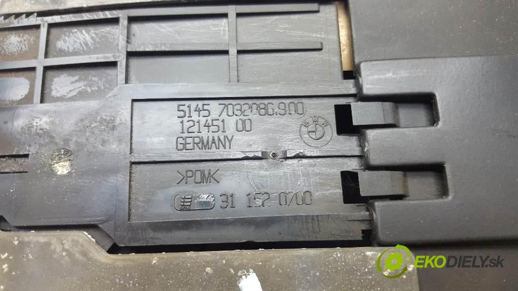 BMW 7-SERIES E65 730 2003 0 kW E65 730 730 Priehradka, kastlík prístrojovky 12145100