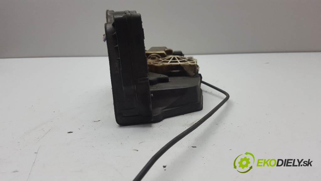 BMW 7-SERIES E65 730 2003 0 kW E65 730 730 zámok přední část pravý 7169250 14PIN