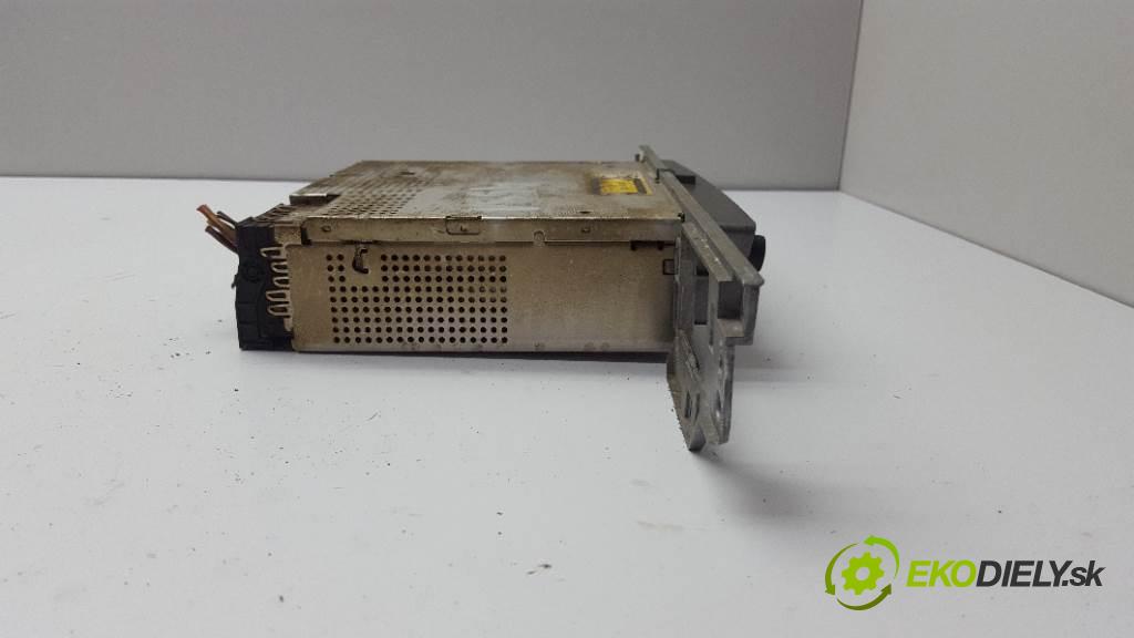 BMW 7-SERIES E65 730 2003 0 kW E65 730 730 Menič CD 9110850 (CD meniče)