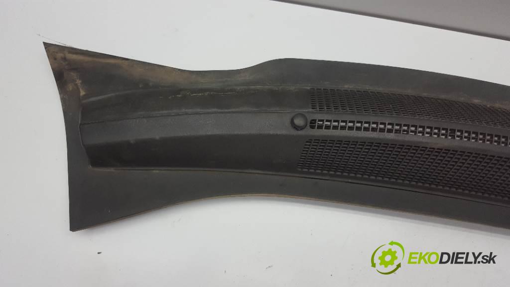 OPEL ZAFIRA B 2007 88kW B 1910 Torpédo, plast pod čelné okno 13142034 (Torpéda)