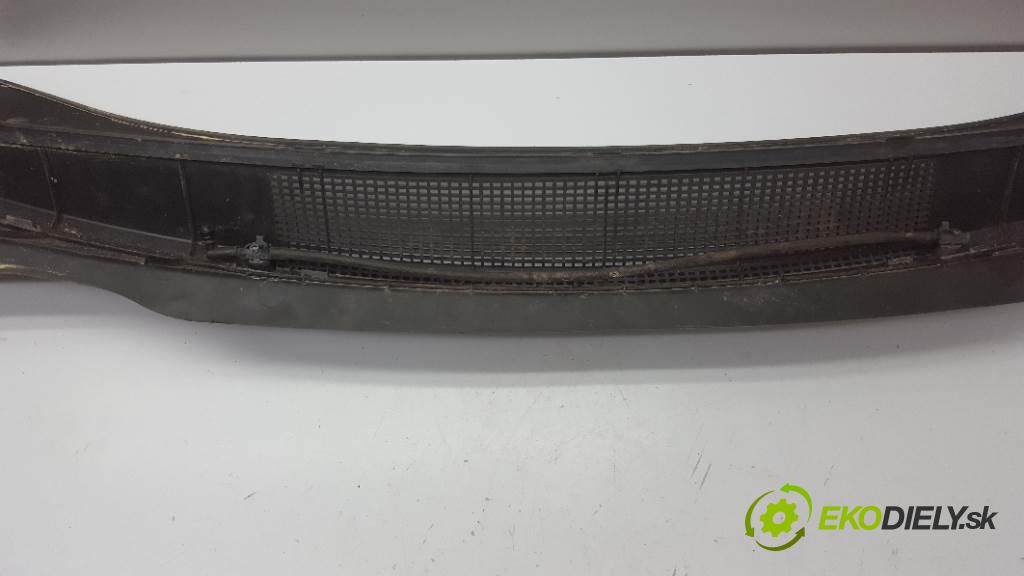 OPEL ZAFIRA B 2007 88kW B 1910 Torpédo, plast pod čelné okno 13142034 (Torpéda)