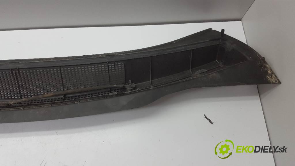 OPEL ZAFIRA B 2007 88kW B 1910 Torpédo, plast pod čelné okno 13142034 (Torpéda)
