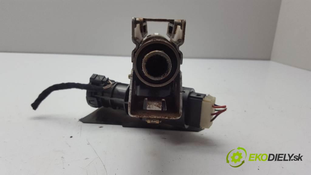 FIAT STILO   2003 0 kW   0 spinačka 00467601520 5PIN (Spínacie skrinky a kľúče)