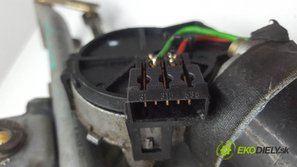 AUDI A3 8L 1999  8L 1.6 Mechanizmus stieračov predný 1J1955113A 5PIN (Motorčeky stieračov predné)