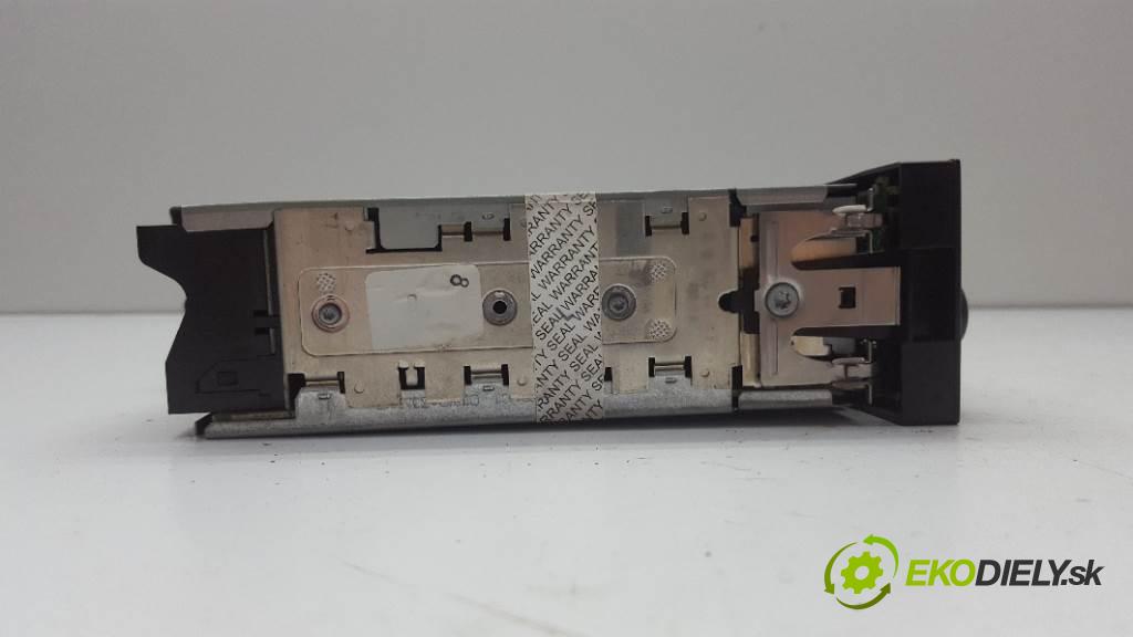 CITROEN C4        RADIO  (Audio zariadenia)