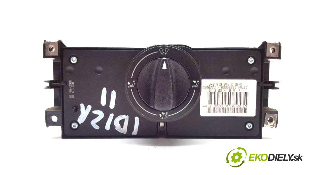 SEAT IBIZA II        Panel ovládania kúrenia 6K0819045C (Prepínače, spínače, tlačidlá a ovládače kúrenia)