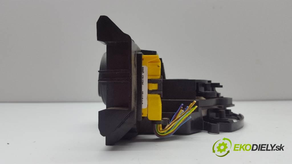 SEAT IBIZA II        Panel ovládania kúrenia 6K0819045C (Prepínače, spínače, tlačidlá a ovládače kúrenia)