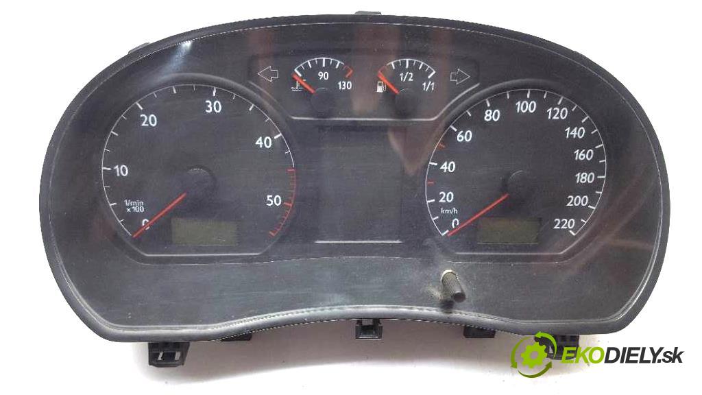 VOLKSWAGEN POLO   2002 47kw   1896 Prístrojovka 88311330 (Prístrojové dosky, displeje)