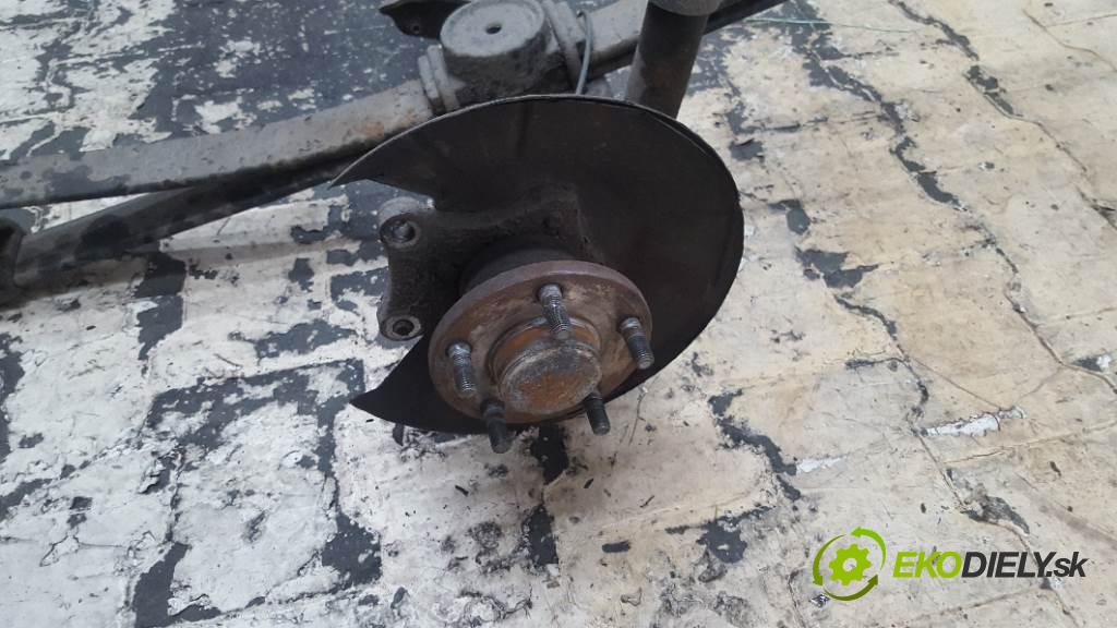 FORD CONNECT TOURNEO 2008 81kw TOURNEO 1753 výztuha zadní část