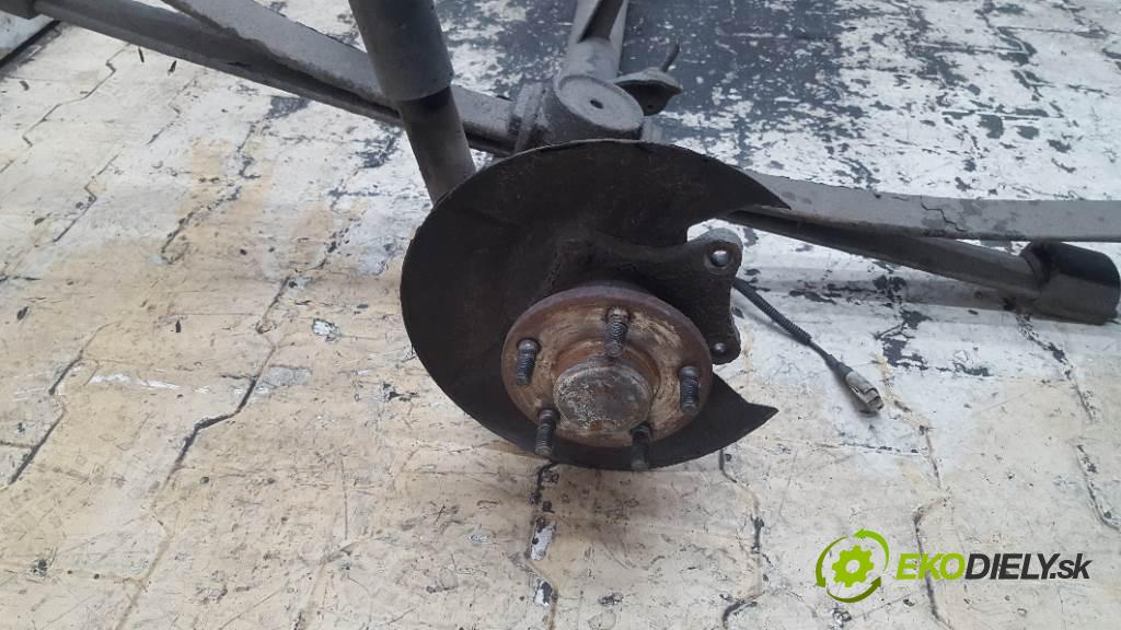 FORD CONNECT TOURNEO 2008 81kw TOURNEO 1753 výztuha zadní část
