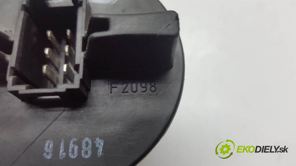 CITROEN C4       Ventilátor ventilátor kúrenia B9506 2PIN  F2098 6PIN (Ventilátory kúrenia)