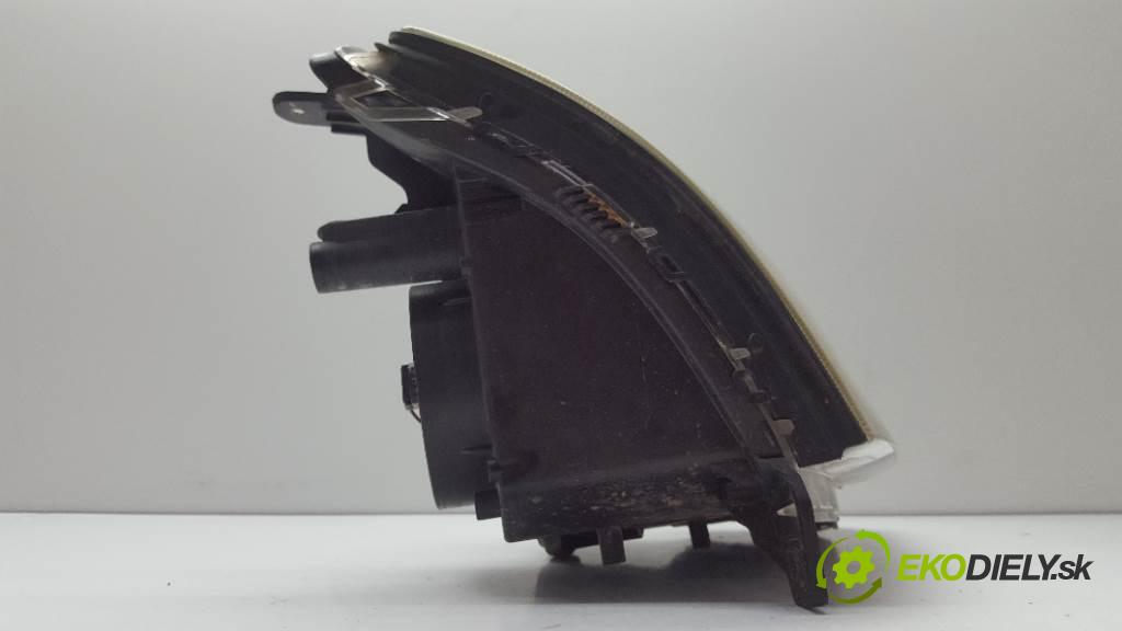 OPEL SIGNUM   2005 110kw   1910 Svetlomet pravy 15588800 (Pravé)