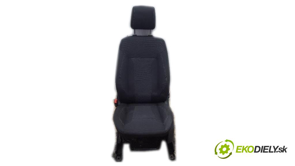 FORD FIESTA MK7 LIFT 2013 70kw MK7 LIFT 1560 Sedadlo ľavy  (Sedačky, sedadlá)