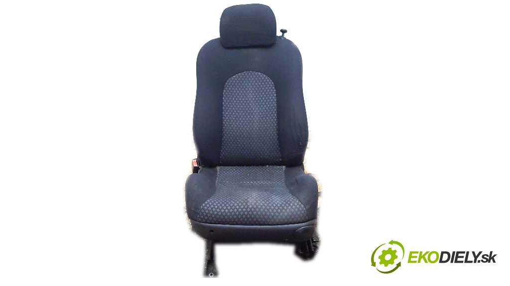 FORD PUMA  1998 92kW    1679 Sedadlo ľavy  (Sedačky, sedadlá)