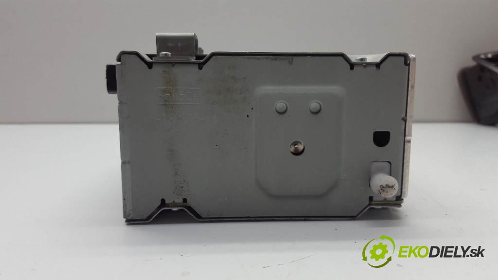 FORD FIESTA MK7 LIFT 2013 70kw MK7 LIFT 1560 RADIO C1BT18K811TA37AE  C1BT18B955DC  AM5T18C815RL (Audio zariadenia)