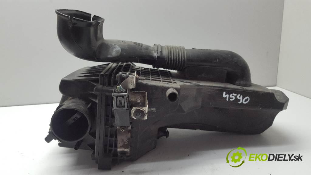 FORD FIESTA MK7 LIFT 2013 70kw MK7 LIFT 1560 obal filtra vzduchu C1B19C662AB (Kryty filtrů)