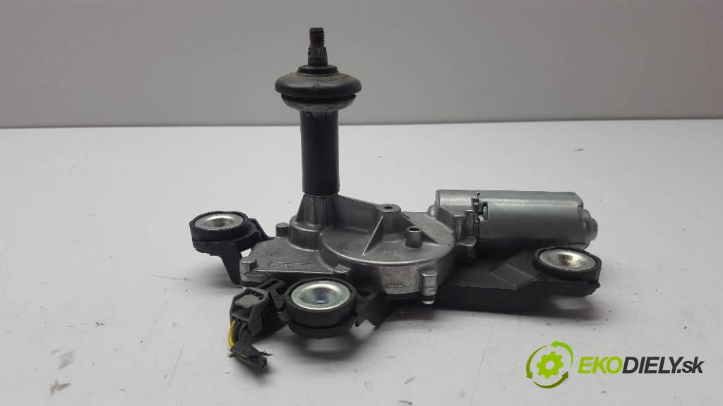 FORD FOCUS MK3 2016 70kW MK3 1499 motorek stěračů zadní část F1FB17K441AA 3PIN