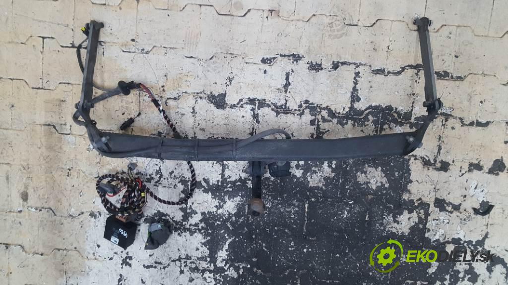 FORD FIESTA MK7 LIFT 2013 70kw MK7 LIFT 1560 Hák tažné zařízení 13PIN