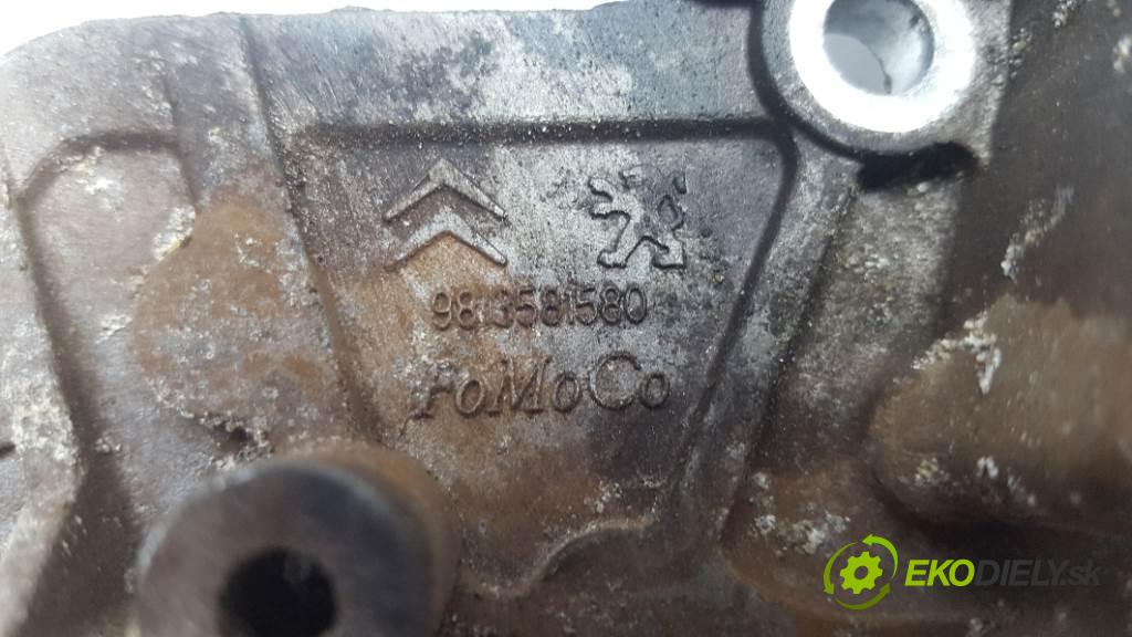 FORD FOCUS MK3 2016 70kW MK3 1499 pumpa oleje 9813581580 (Olejové pumpy)