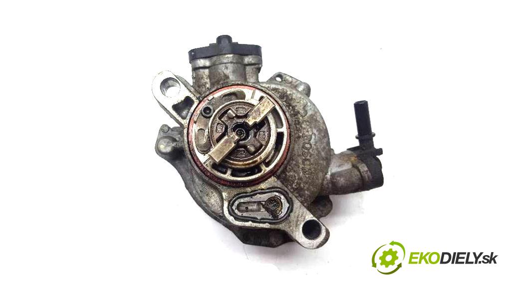 FORD FOCUS MK3 2016 70kW MK3 1499 pumpa vakuová 9804021880