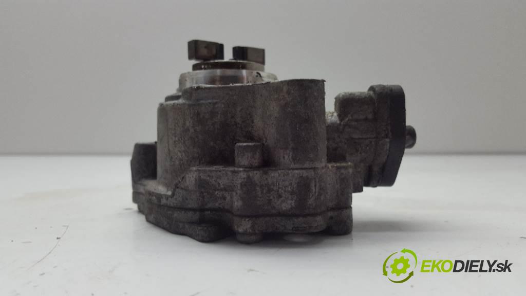 FORD FOCUS MK3 2016 70kW MK3 1499 pumpa vakuová 9804021880
