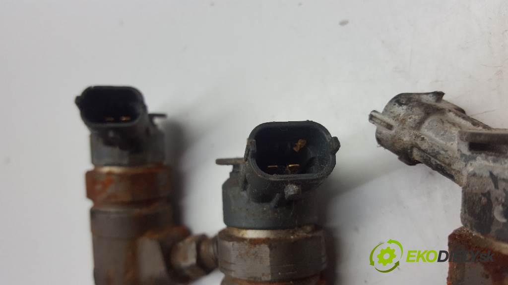 FORD FOCUS MK3 2016 70kW MK3 1499 vstřikovací ventily 0445110489 KOMPLET