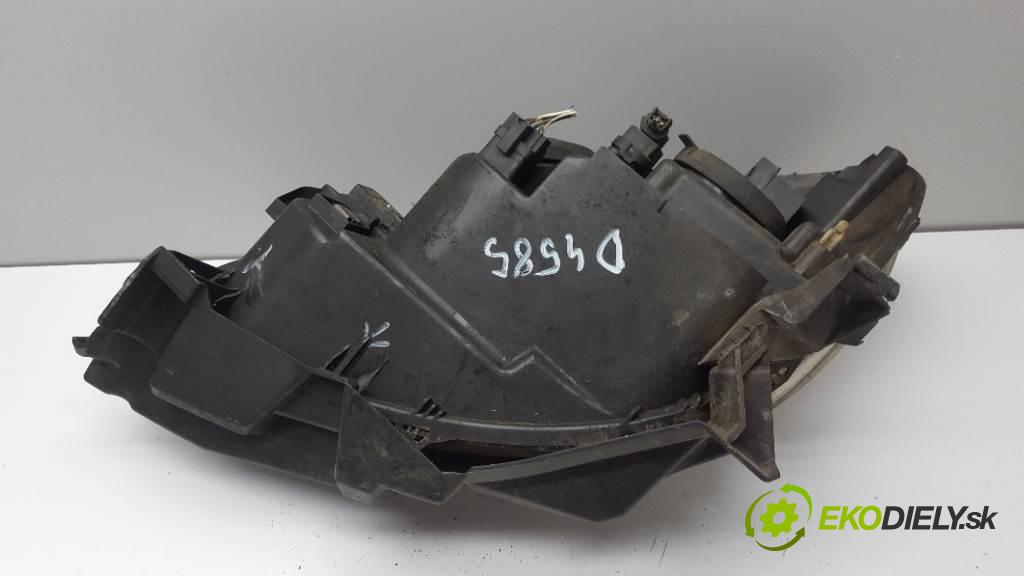 RENAULT CLIO  2005 72kW    1390 Svetlomet pravy 8200459823 (Pravé)