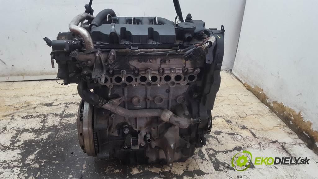 VOLVO V50 I 2005  I 1997 Motor D4204T (Motory (kompletné))