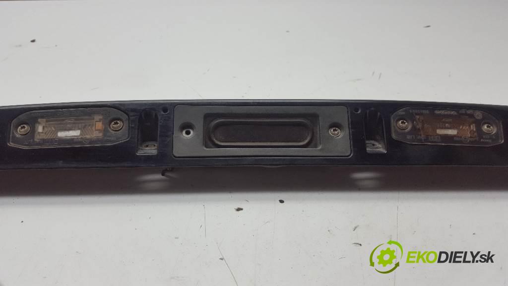 VOLVO V50 I 2005  I 1997 Lišta dverí zad 39898527 (Lišty)