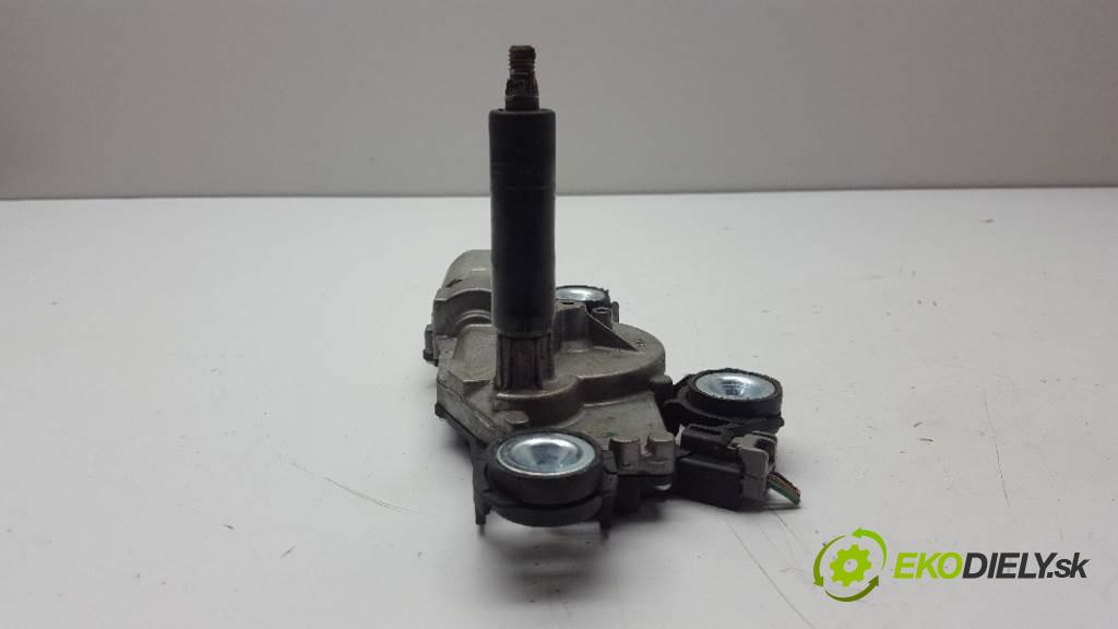 VOLVO V50 I 2005  I 1997 motorek stěračů zadní část 3M51R17K441AD 3PIN