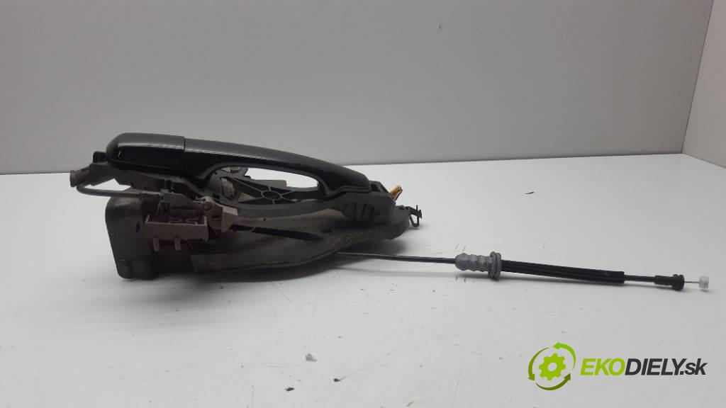 VOLVO V50 I 2005  I 1997 zámok zadní část levý 30699111 8PIN BLACK STON