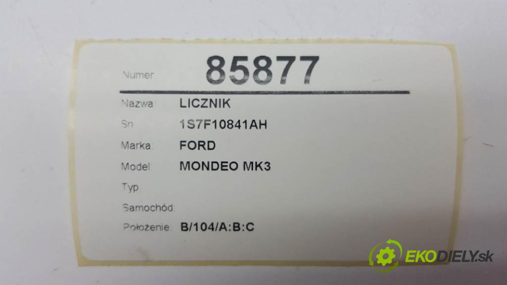 FORD MONDEO MK3        Prístrojovka 1S7F10841AH (Prístrojové dosky, displeje)