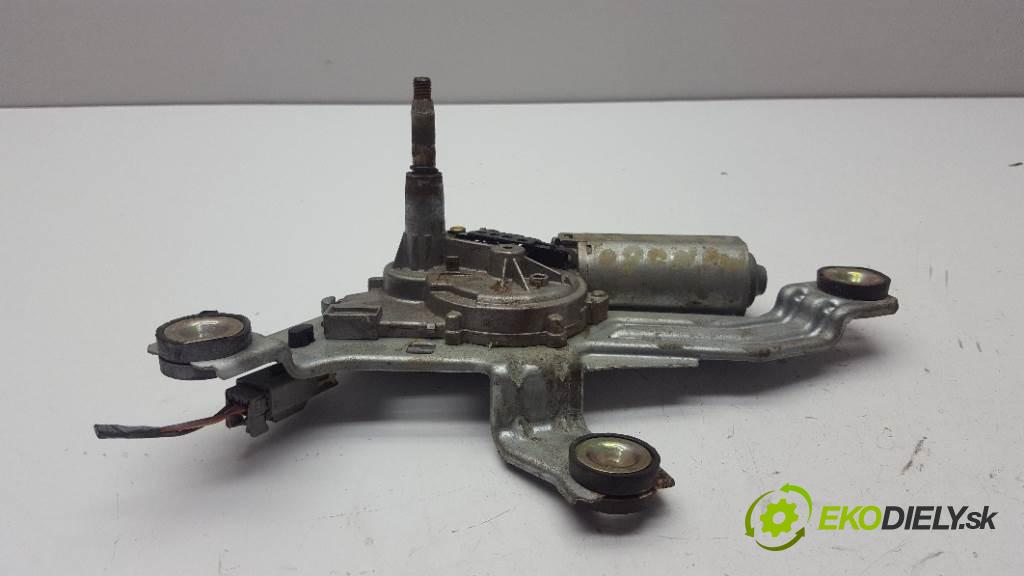 FORD MONDEO MK3        motorek stěračů zadní část 0390201567 3PIN