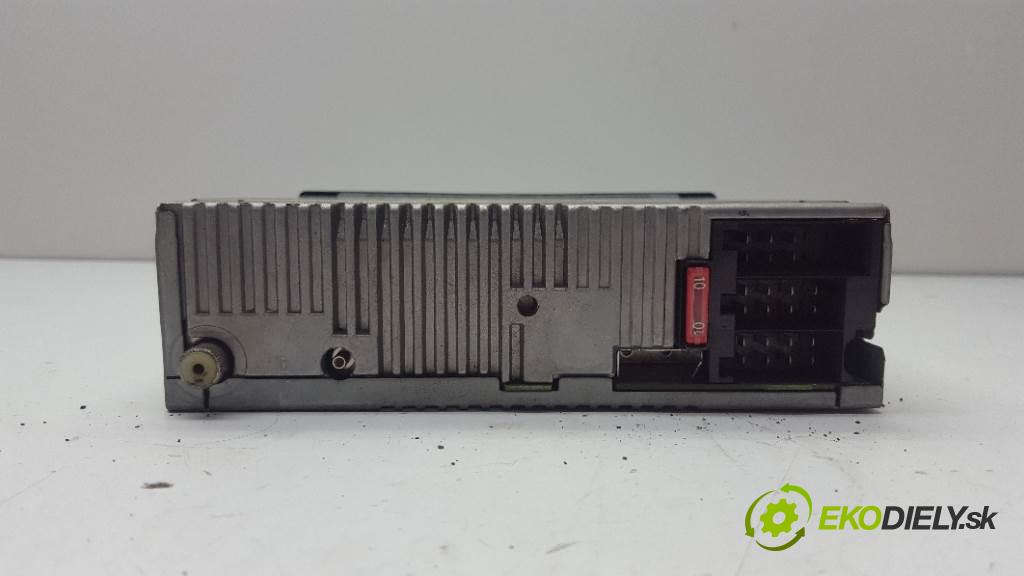 MERCEDES-BENZ W210 E290 2002 0 kW E290 2.9 RADIO 2088200085 (Audio zariadenia)