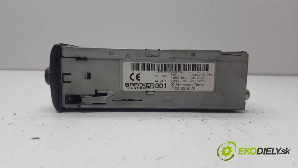 MERCEDES-BENZ W210 E290 2002 0 kW E290 2.9 RADIO 2088200085 (Audio zariadenia)