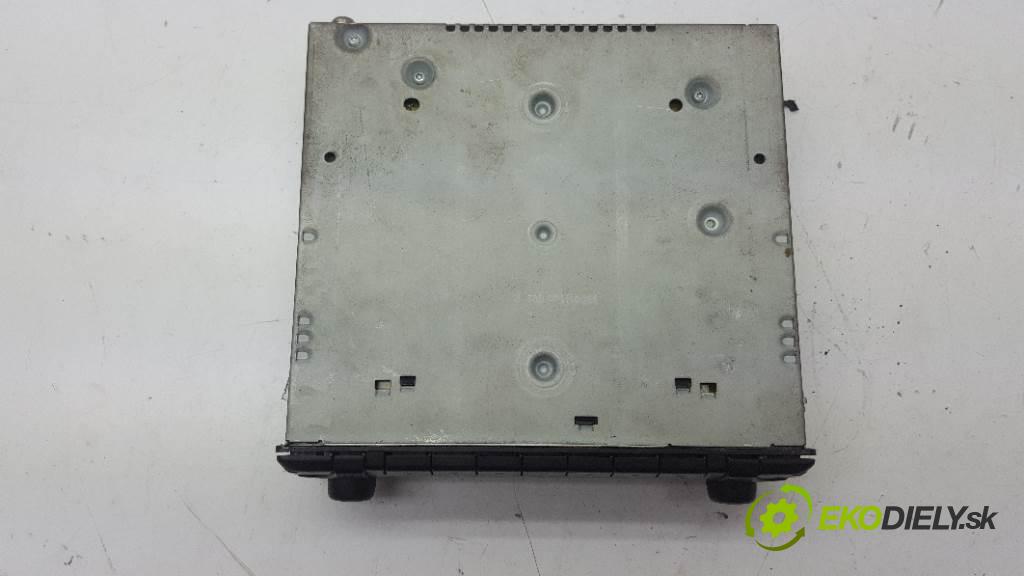 MERCEDES-BENZ W210 E290 2002 0 kW E290 2.9 RADIO 2088200085 (Audio zariadenia)