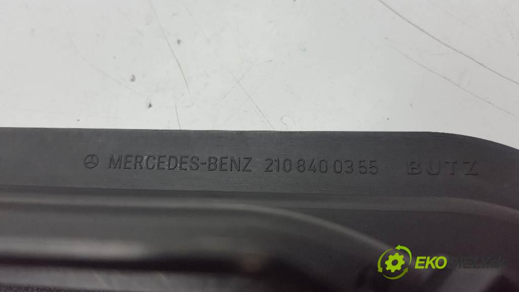MERCEDES-BENZ W210 E290 2002 0 kW E290 2.9 Priehradka, kastlík prístrojovky 2108400355