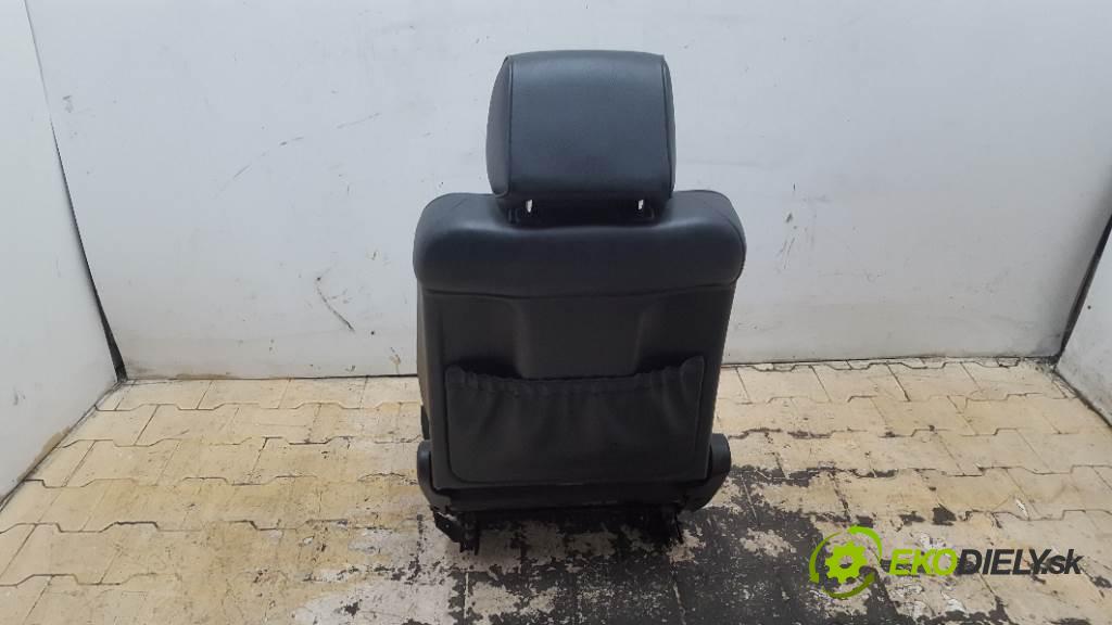 MERCEDES-BENZ W210 E290 2002 0 kW E290 2.9 Sedadlo pravy  (Sedačky, sedadlá)