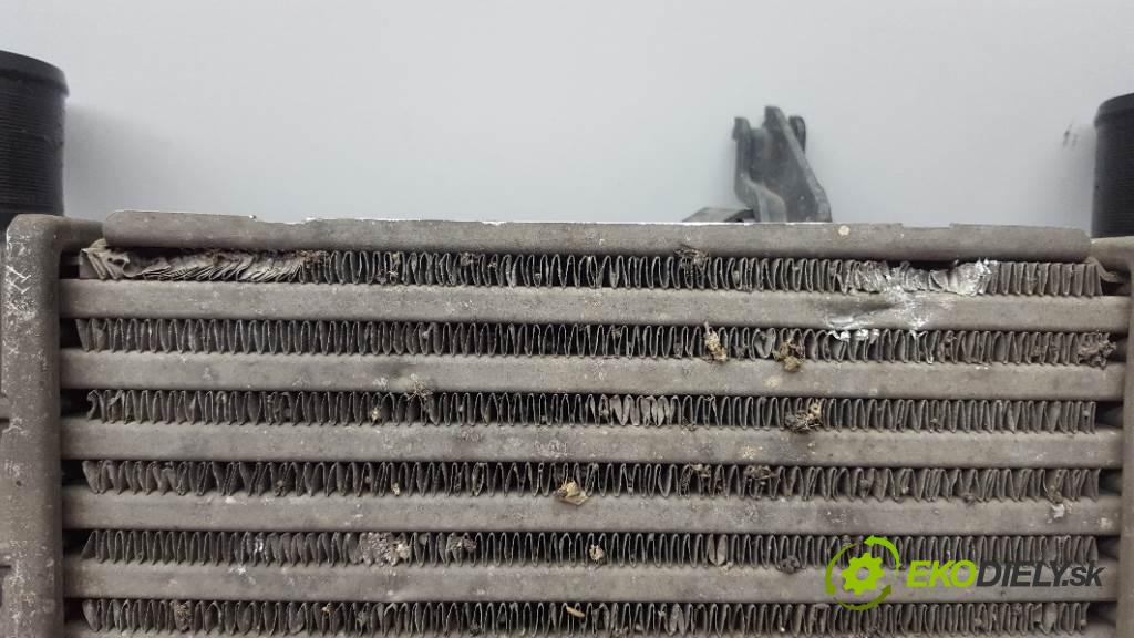 RENAULT CLIO III 2007 50kW III 1461 intercooler 8200471885 (Chladiče nasávaného vzduchu (intercoolery))