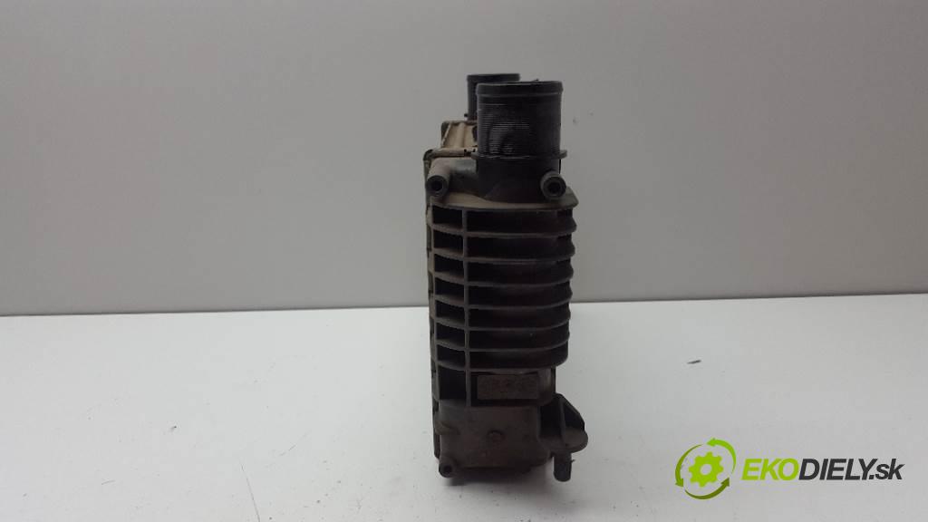 RENAULT CLIO III 2007 50kW III 1461 intercooler 8200471885 (Chladiče nasávaného vzduchu (intercoolery))