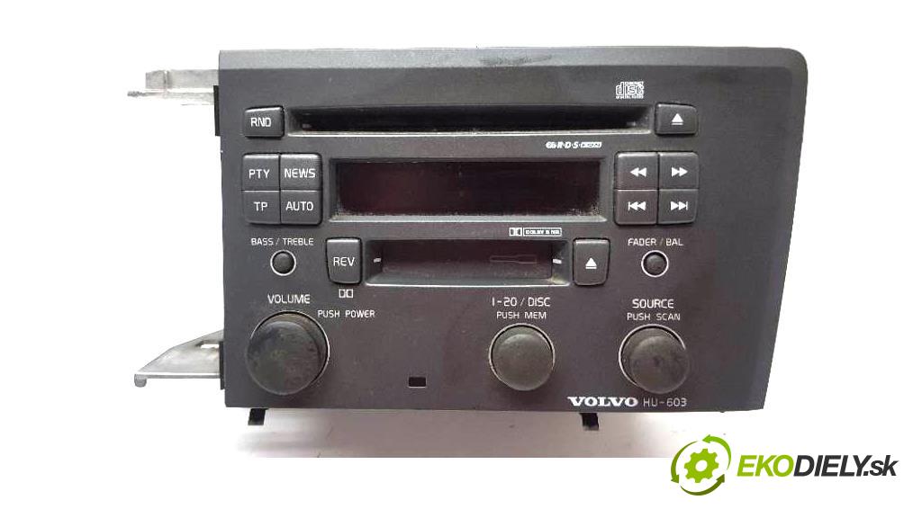 VOLVO V 70  2000 103kW    2461 RADIO 945857-1 (Audio zariadenia)