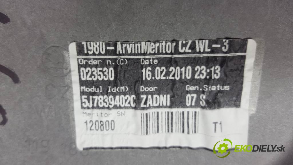 SKODA ROOMSTER  2010 63kW   1390 mechanismus okna zadní část pravý 5J7839402