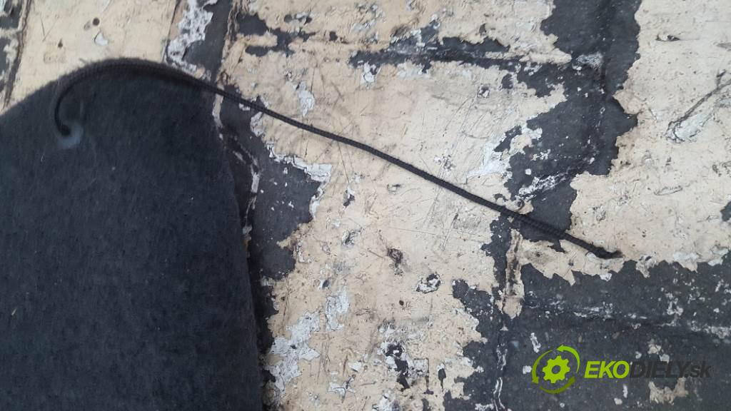 SEAT IBIZA III 2004 55kw III 1390 Pláto zadná  (Pláta zadné)