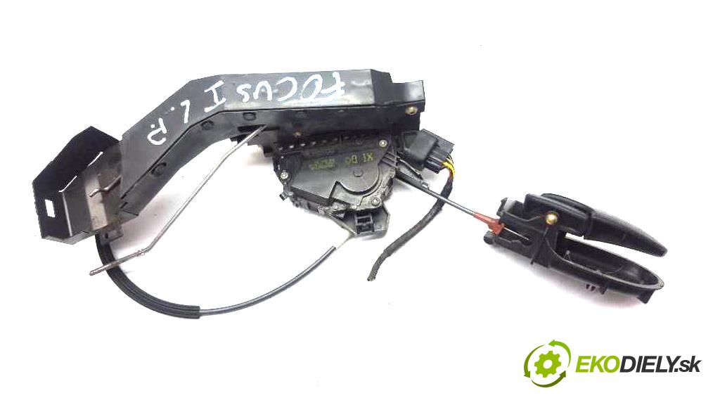 FORD FOCUS MK1  2002 66kW    1753 zámok přední část levý 2S4AA21813DB