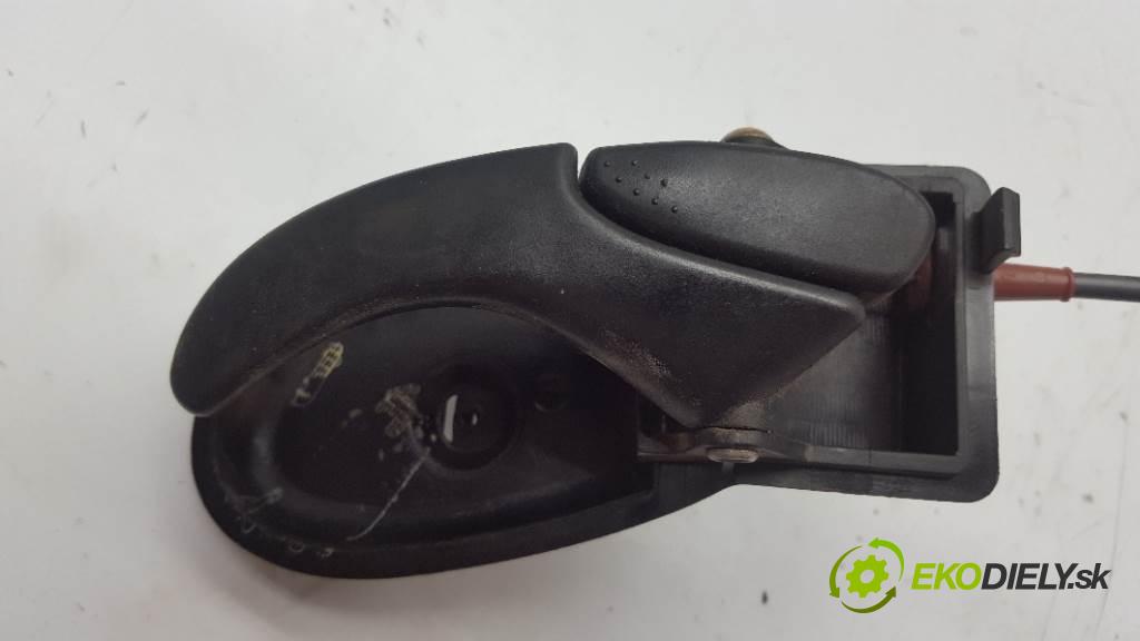 FORD FOCUS MK1  2002 66kW    1753 zámok přední část levý 2S4AA21813DB