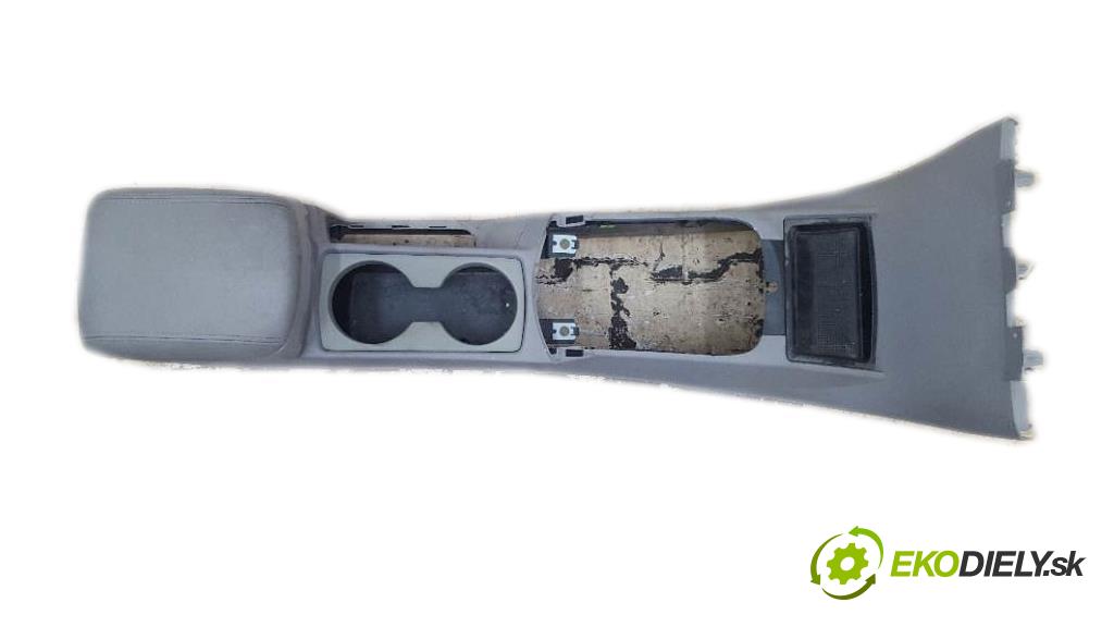 VOLVO V 50  2005 100kW    1997 Lakťová opierka + Tunel 30755349