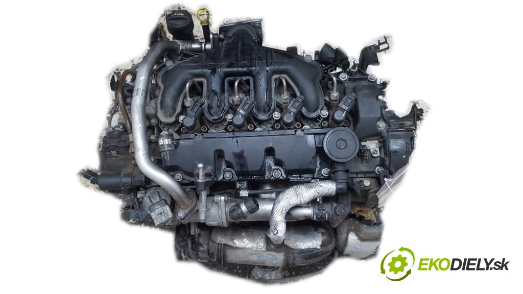 VOLVO V 50  2005 100kW    1997 motor D4204T (Motory (kompletní))