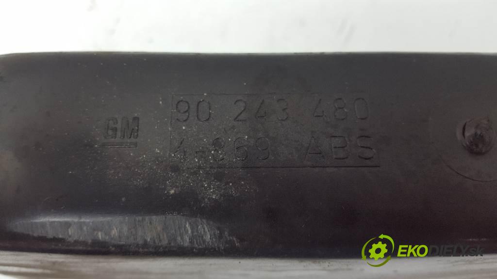 OPEL KADETT  1997     1598 Priehradka, kastlík prístrojovky 90243480