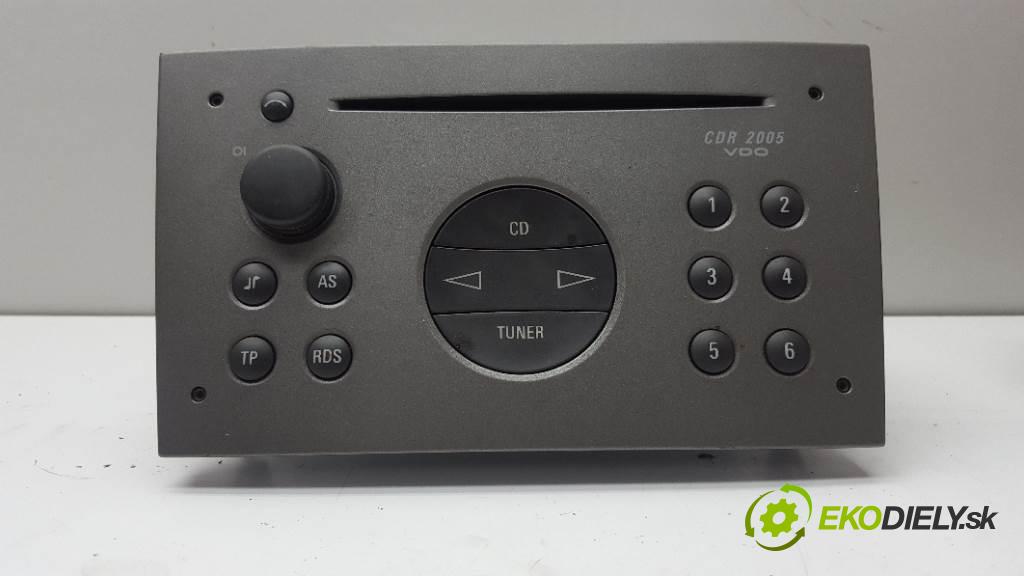 OPEL VECTRA C  1994 74kW    1598 RADIO 13138246 / 13154972 (Audio zariadenia) (kód nemáme)